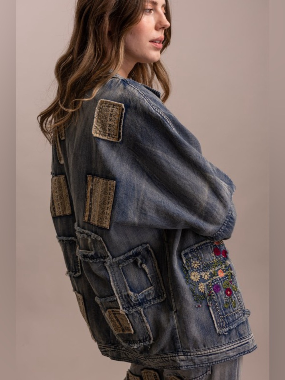 N2 New 🔥Bluevelvet embroidery patchwork denim jacket - Picture 9 of 11